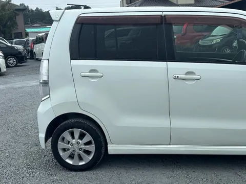 Suzuki Wagon R Stingray