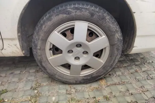 BYD F3