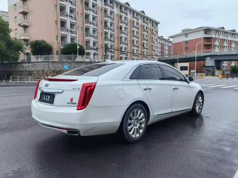 Cadillac XTS