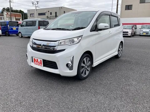 Mitsubishi eK Custom