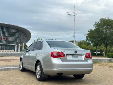 Volkswagen Sagitar