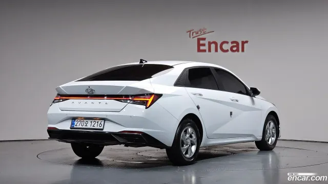 Hyundai Elantra (Avante)
