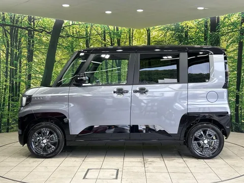 Mitsubishi Delica Mini