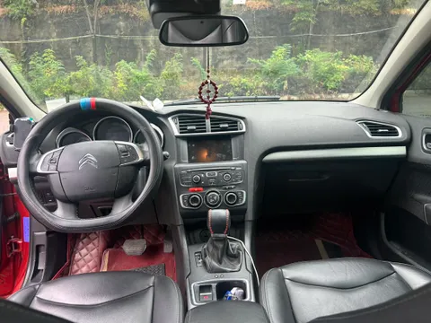 Citroen C4L