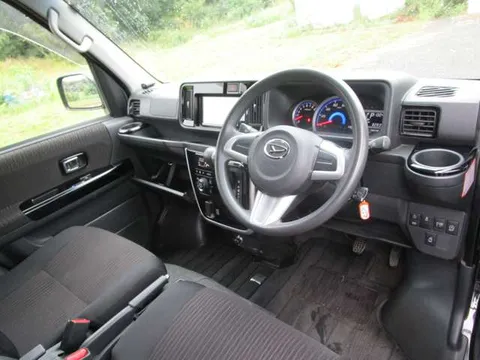 Daihatsu Atrai Wagon