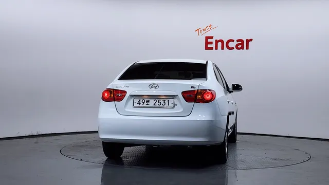 Hyundai Elantra (Avante)