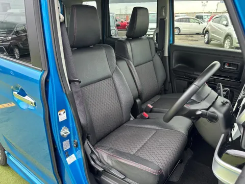 Suzuki Spacia Custom