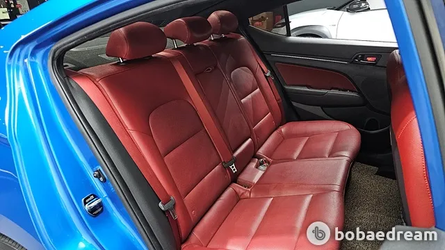 Hyundai Elantra (Avante)