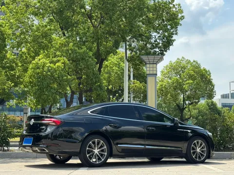 Buick LaCrosse
