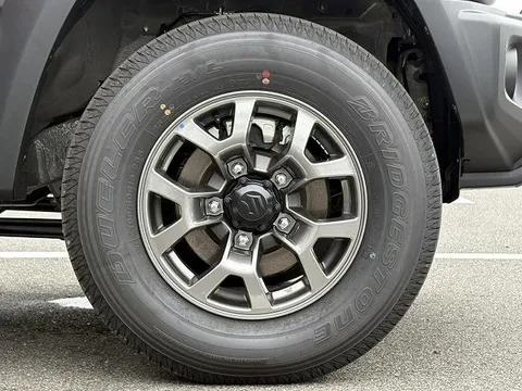 Suzuki Jimny Nomade