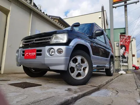 Mitsubishi Pajero Mini