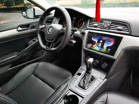 Volkswagen Lamando