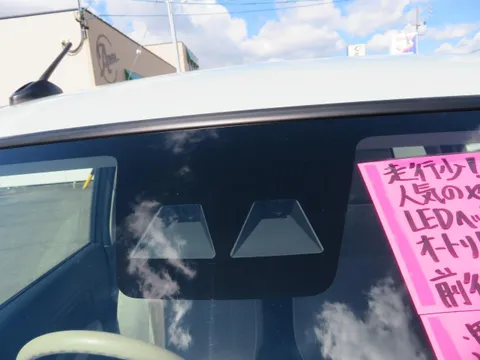Daihatsu Mira Tocot