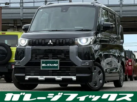 Mitsubishi Delica Mini