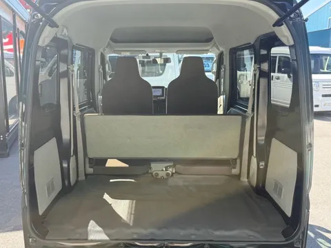 Nissan Clipper