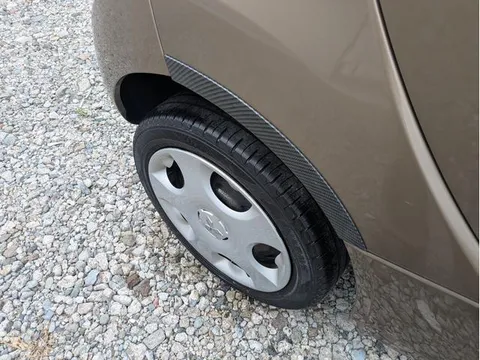 Mitsubishi I