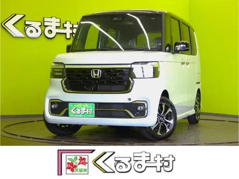 Honda N-BOX Custom