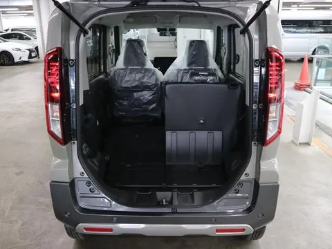Suzuki Spacia Gear