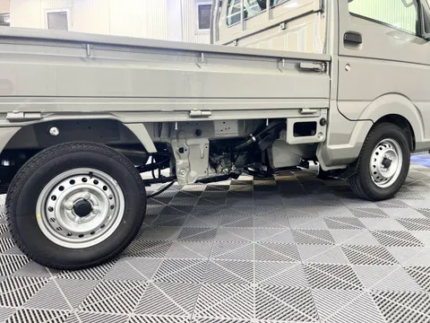 Nissan Clipper Truck
