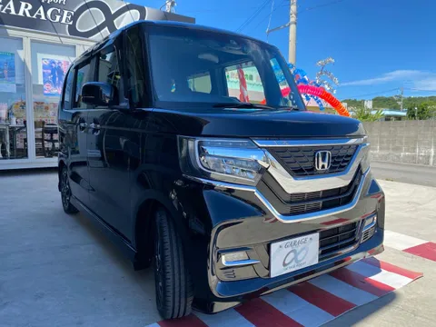 Honda N-BOX Custom