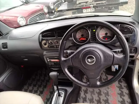 Daihatsu Mira Gino