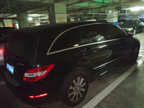 Mercedes-Benz R-Class