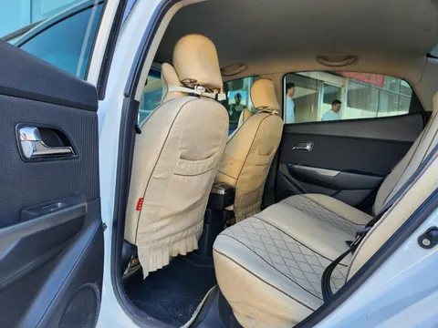 Kia K2