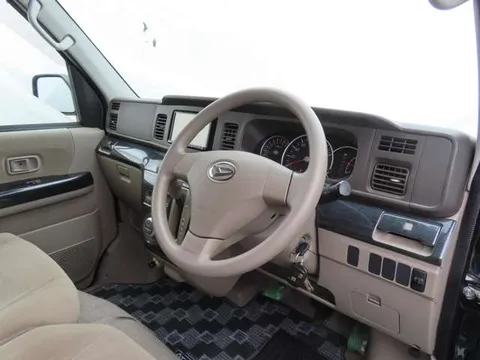 Daihatsu Atrai Wagon