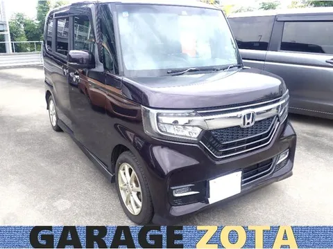 Honda N-BOX Custom