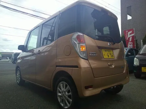 Nissan Dayz Roox
