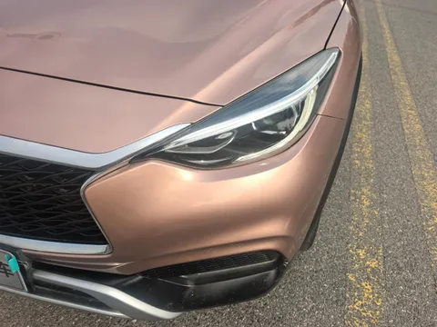 Infiniti QX30