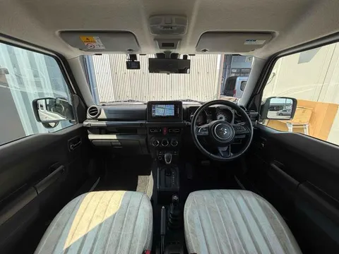 Suzuki Jimny Sierra