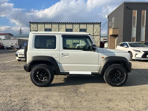 Suzuki Jimny Sierra