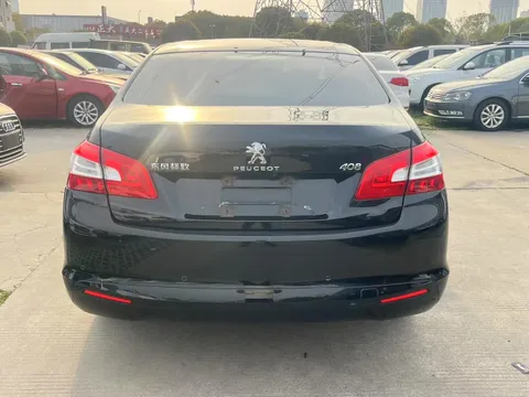 Peugeot 408