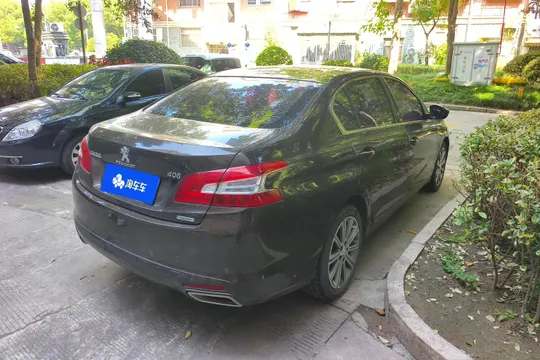 Peugeot 408
