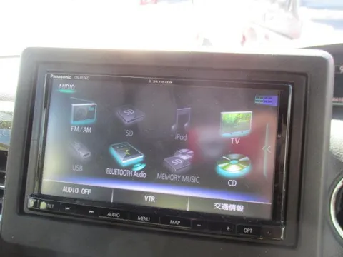 Honda N-BOX Custom