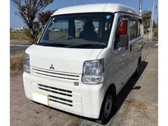 Mitsubishi Minicab Van