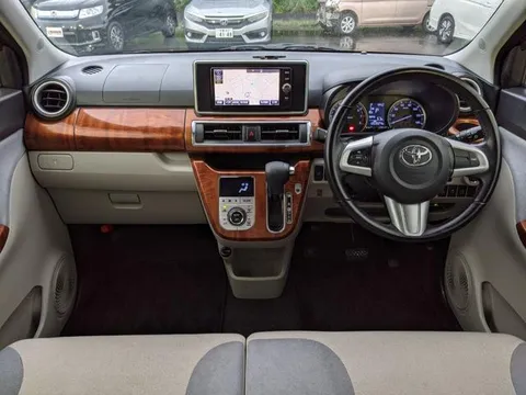 Toyota Pixis Joy