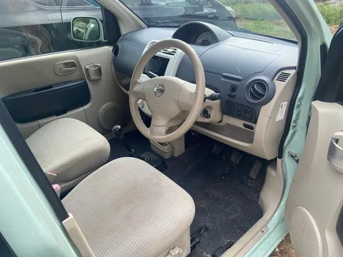 Nissan Otti