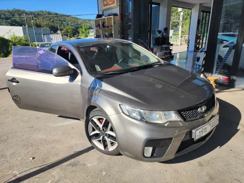 Kia Cerato (Forte)