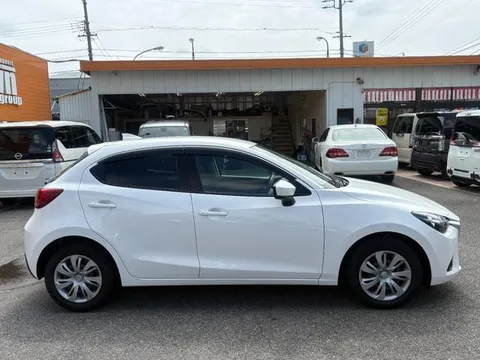 Mazda Mazda2 (Demio)