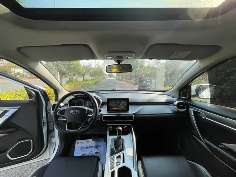 Geely Coolray (Binyue)