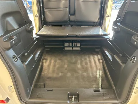 Honda N-BOX Plus Custom