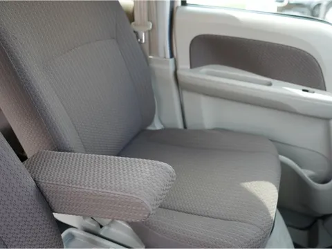 Mitsubishi Minicab Van
