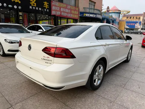 Volkswagen Lamando