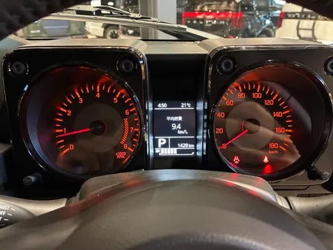 Suzuki Jimny Sierra
