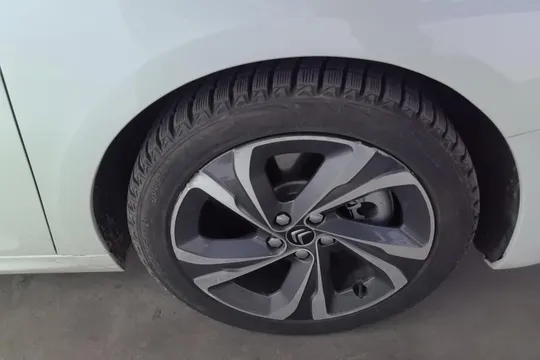 Citroen C6