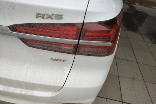 Roewe RX5