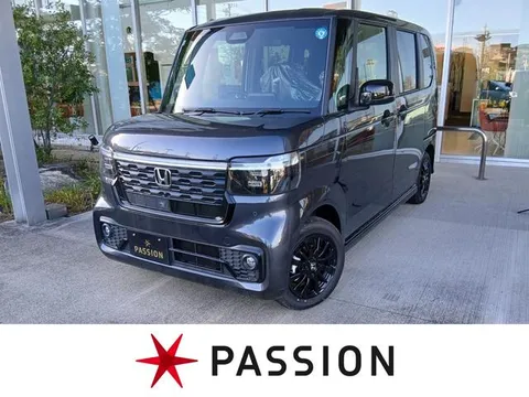 Honda N-BOX Custom
