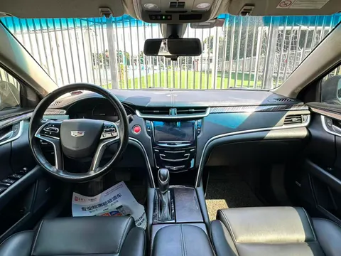 Cadillac XTS